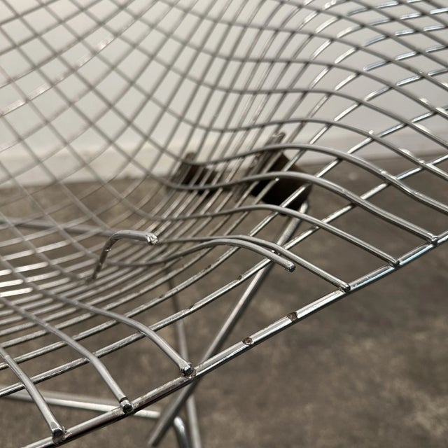 Mid Century Modern Large Wide Diamond Bertoia Chair For Sale In Cleveland - Image 6 of 12