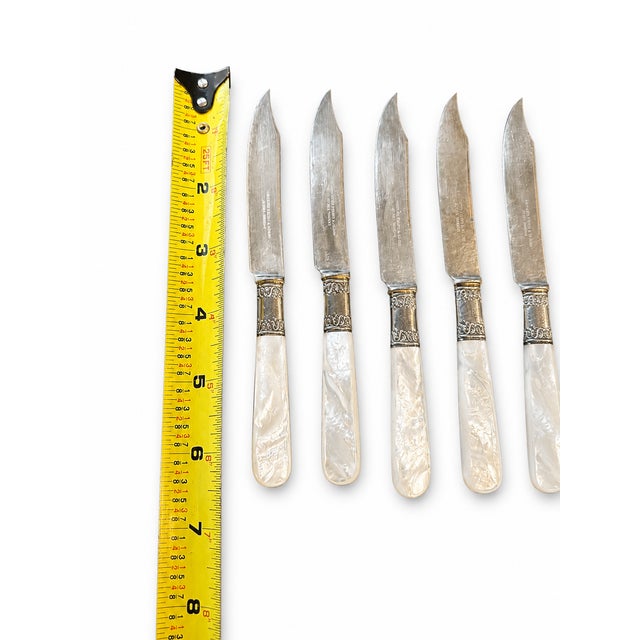 Hollywood Regency Vintage Aetna by Landers, Frary & Clark Mother-of-Pearl Fruit Knives – Set of 6 For Sale - Image 3 of 5