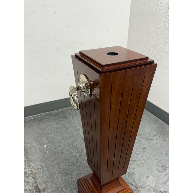 Brown Regency Style Lighted Mahogany Display Pedestals, Pair For Sale - Image 8 of 12