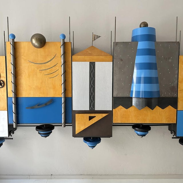 Large Postmodern Wall Unit in Metal and Lacquered Plywood, 1980s For Sale - Image 11 of 13