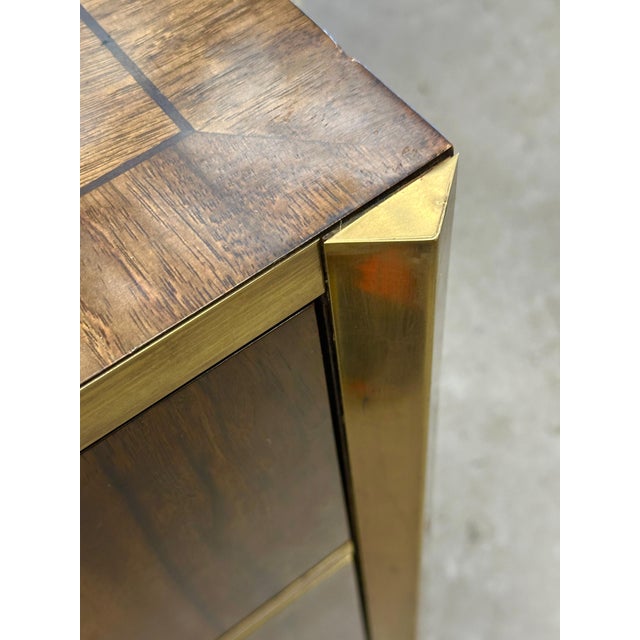 1970’s Mastercraft Walnut and Brass Chest of Drawers For Sale - Image 16 of 17