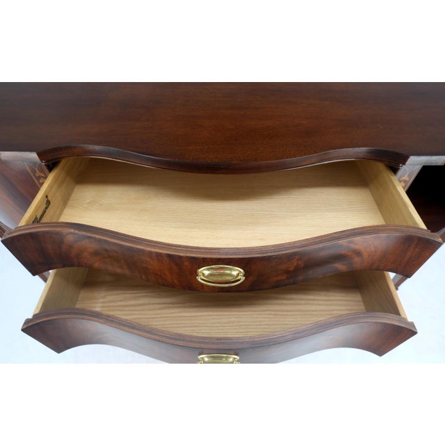 MINT Brass Gallery Crotch Mahogany Serpentine Front Federal Sideboard Thomasvill For Sale - Image 11 of 12