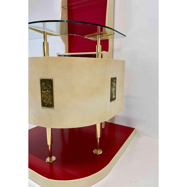 Vintage Art Deco Italian Bar and Stools in Parchment attributed to Gio Ponti, 1950s, Set of 4 For Sale - Image 16 of 17
