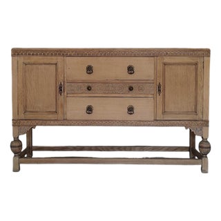 Early 1900s Natural Tiger Oak Sideboard With Carved Detailing For Sale