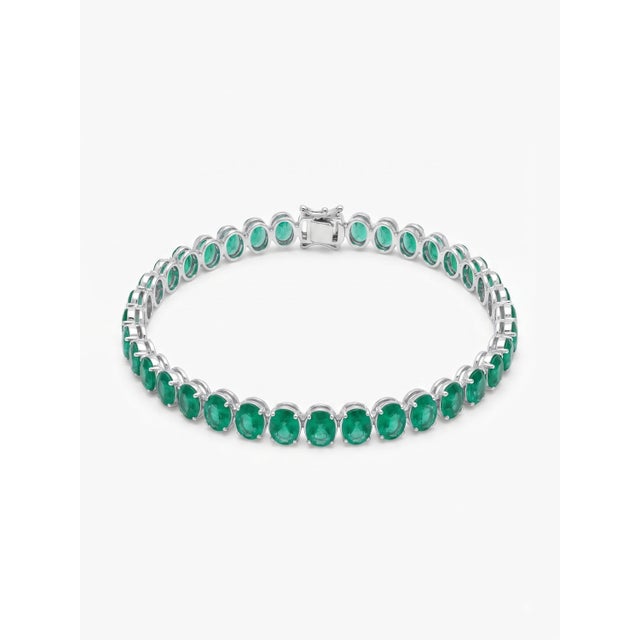 Green Natural 18k Gold Emerald Bracelet, 16.15ct For Sale - Image 8 of 8