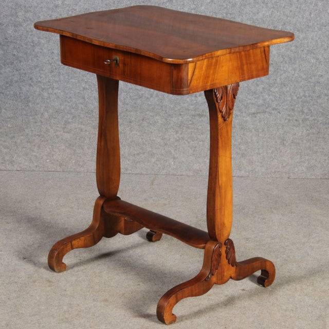 Antique 19th Century Sewing Table Walnut, 1840 For Sale - Image 17 of 18