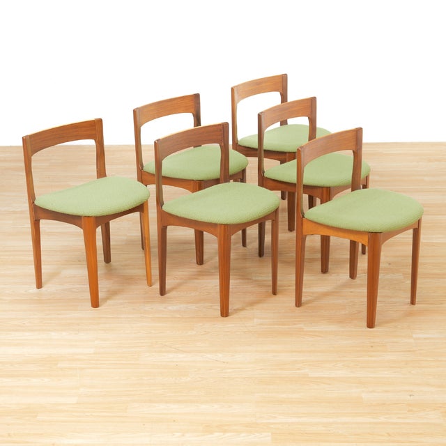 Set of Six Mid 20th Century Teak Mid Century Dining Chairs For Sale In Los Angeles - Image 6 of 9