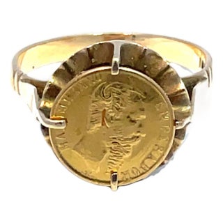 Mid 20th Century 14k Stamped Yellow Gold Vintage Solid Gold Coin Ring, Size 5.75 For Sale