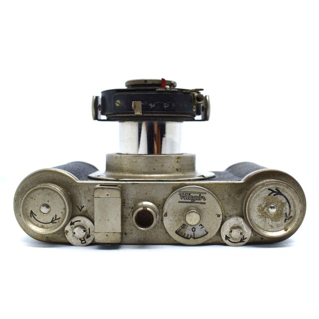 Metal Rare 1930s German Wirgin Gewironar 35mm Collapsible View-Finder Camera With Vario Shutter and Original Clamp Mount For Sale - Image 7 of 10