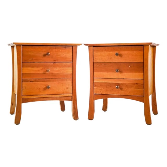 Late 20th Century Pair of Solid Cherry Three-Drawer Bedside Tables | Thor's Elegance, Made in Vermont | Flared Legs & Arched Apron For Sale