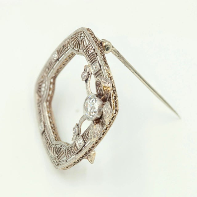 Art Deco 1920s 14k White Gold Diamond Filigree Wreath Pin Brooch For Sale - Image 3 of 6