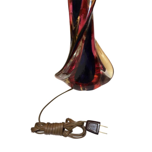 Glass Mid-20th Century Mid-Century Modern Attributed to Val Saint Lambert Swirl Art Glass Table Lamp For Sale - Image 7 of 7