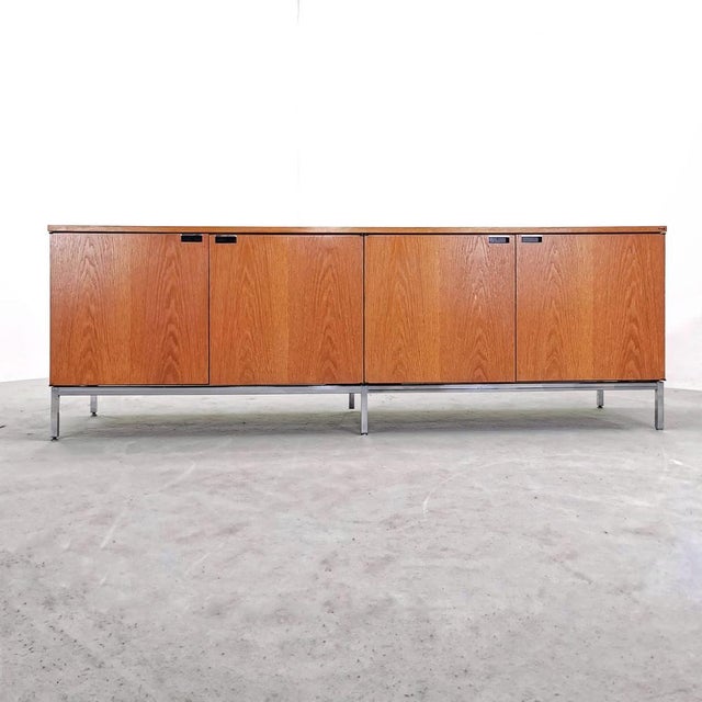 Credenza by Florence Knoll Bassett for Knoll Inc. / Knoll International, 1970s For Sale - Image 15 of 15