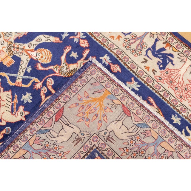 Vintage Hand-Knotted Persian Isfahan Rug 4'5" X 6'7" For Sale In Washington DC - Image 6 of 18