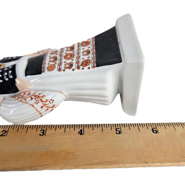 Herend 1950s Herend Wedding Groom Figurine – Hand Painted, Collectible Porcelain From Hungary For Sale - Image 4 of 4