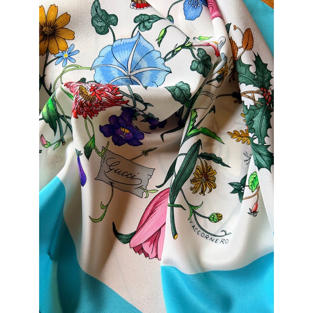 1990s Gucci Flowers and Insects Silk Scarf 1990 For Sale - Image 5 of 7