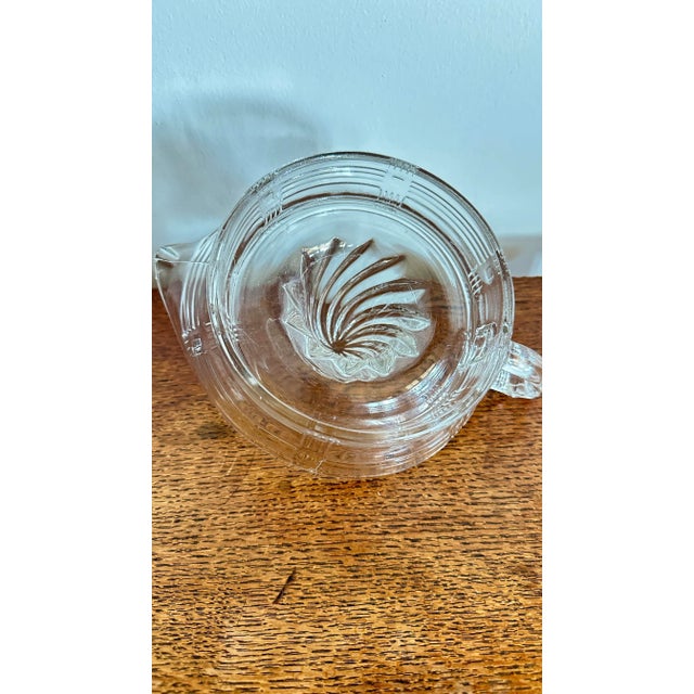 1940s Vintage Anchor Hocking Glass Citrus Juicer For Sale - Image 5 of 8