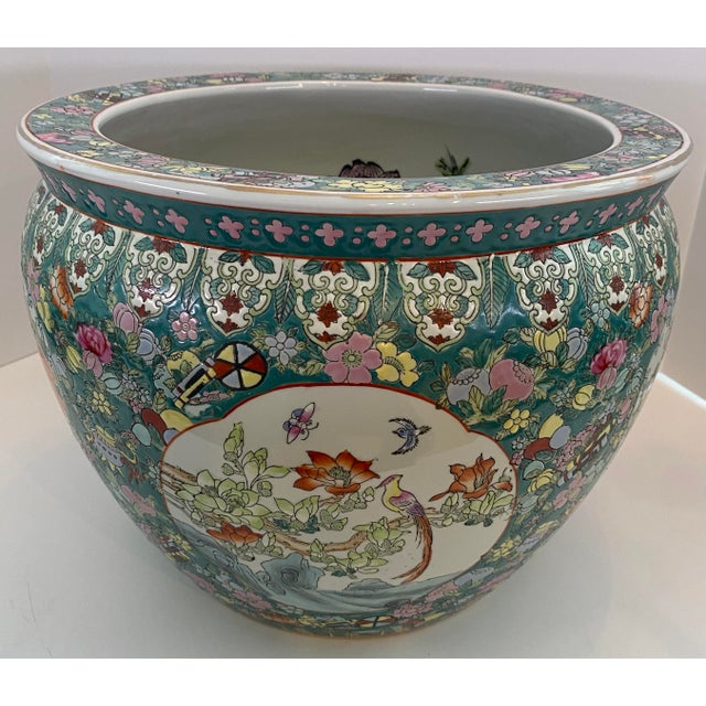 Ceramic Chinese Famille Verte Style Porcelain Fish Bowl Jardinière Phoenix & Lotus, 20th For Sale - Image 7 of 18
