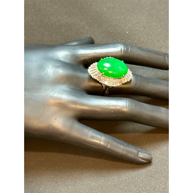 GIA Certified 23 Carat Jadeite Jade +4.5ct Diamond Cocktail Ring Platinum Estate For Sale - Image 10 of 18
