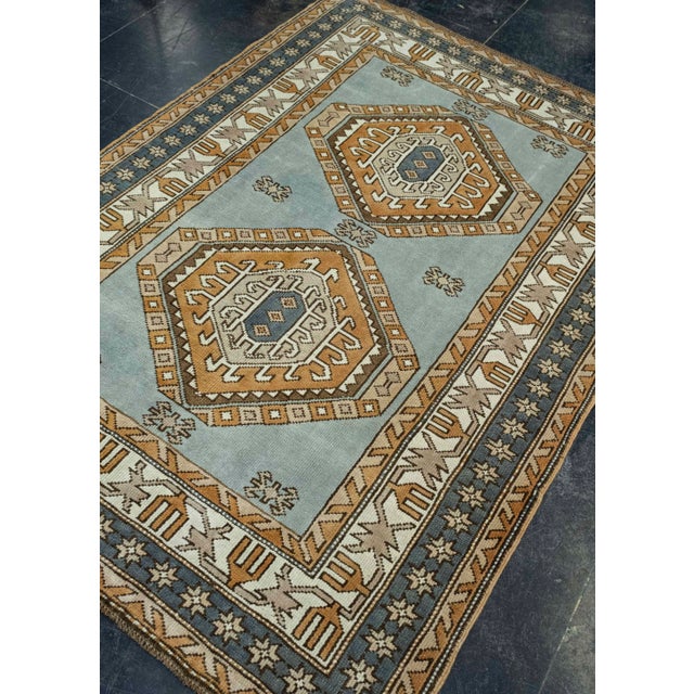 Turkish Vintage Rug 4'5" x 6'2" #16074 For Sale - Image 4 of 8