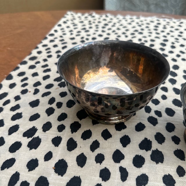 1970s Pair of Small 1970s Silver-Tone Metal Catchalls For Sale - Image 5 of 8