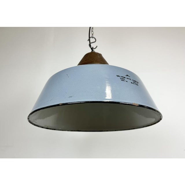 Gray Industrial Grey Enamel and Cast Iron Pendant Light, 1960s For Sale - Image 8 of 17