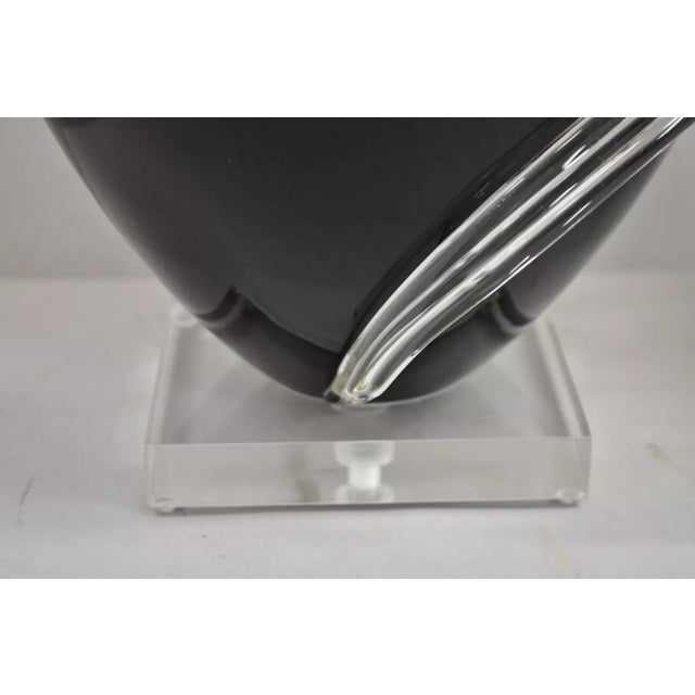Black Vintage Postmodern Black Blown Glass Clear Ribbon & Lucite Table Lamps - A Pair For Sale - Image 8 of 12