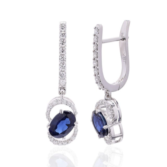 Gemstone details Diamond: 0.49cts Blue sapphire: 2.01cts N. wt: 3.78 grams G. wt: 4.28 grams 18K gold We encourage you to...