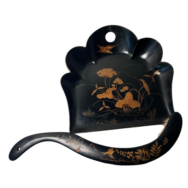 19th C Victorian Papier-MachâÂ© Silent Butler or Crumb Brush For Sale In Los Angeles - Image 6 of 7