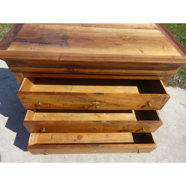 Louis-Philippe Walnut Chest of Drawers, 1850s For Sale - Image 10 of 18