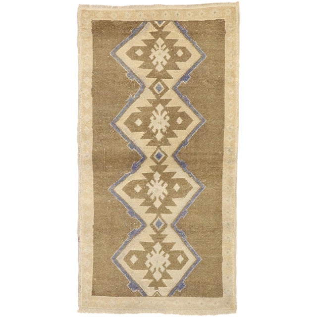 Vintage Turkish Oushak Rug - 02'11 X 05'05 For Sale - Image 9 of 9