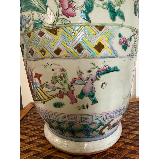 Ceramic Large 19th Century Famille Rose Chinese Porcelain Urn For Sale - Image 7 of 8