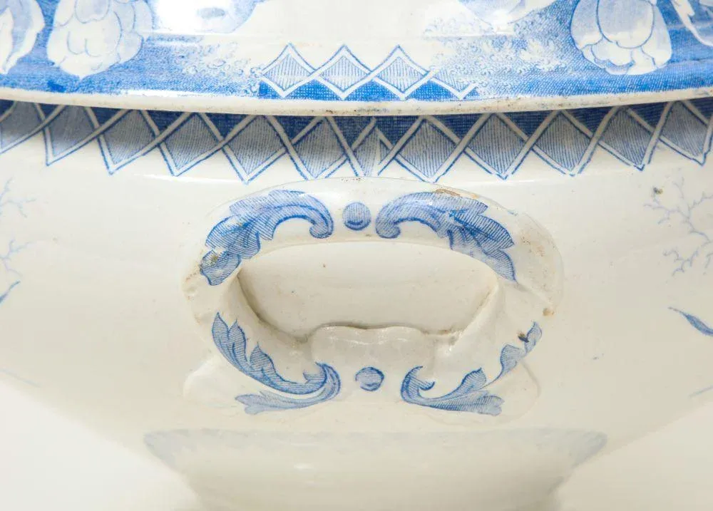 Late 19th Century Traditional Creil-Montereau Blue and White