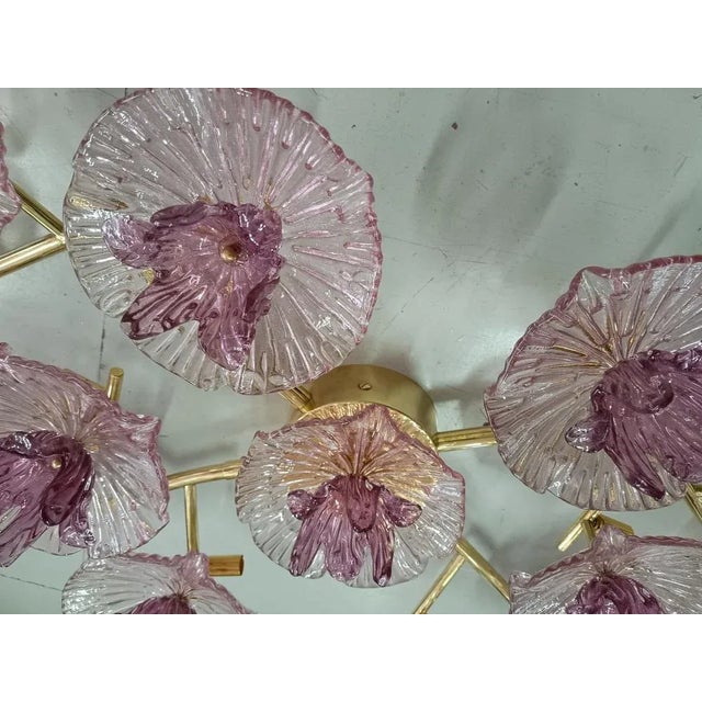 Amazing Murano piece which can be mounted both as applique and as a ceiling chandelier. Particular and original applique...