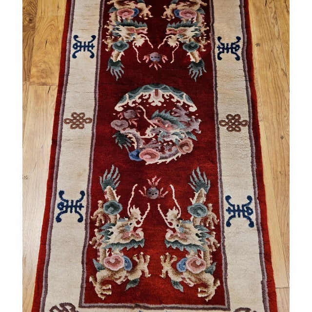 Textile Vintage Chinese Art Deco Hand-Knotted Rug, Floral Motif, Wool, 1900s, 3' x 5' For Sale - Image 7 of 13