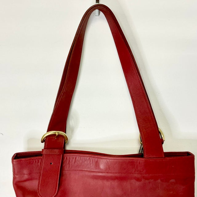 1996 Vintage Boho Chic Coach Soho Lafayette Red Leather Tote, F6h-4140. For Sale - Image 11 of 13