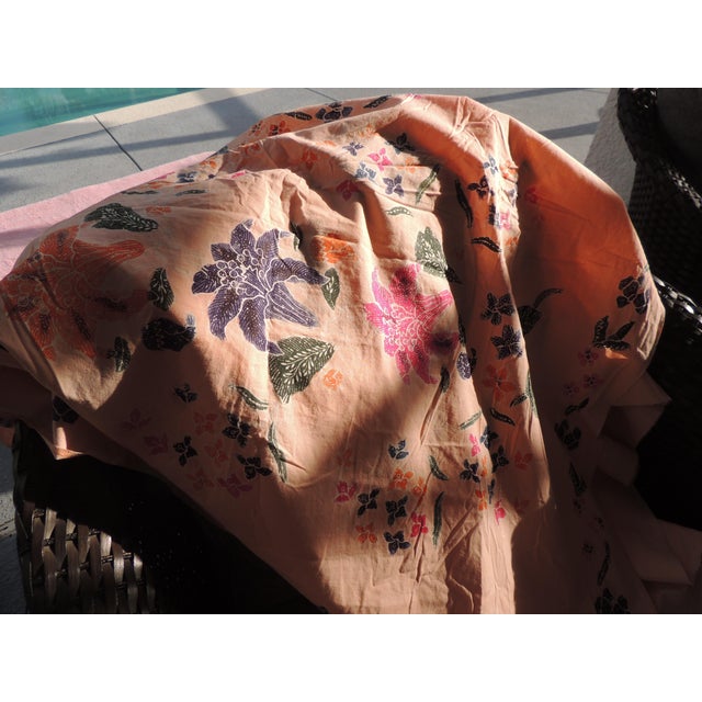 Vintage Pink and Green Floral Batik Hand-Blocked Batik Cloth For Sale - Image 4 of 6