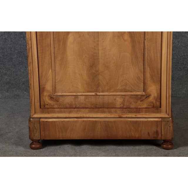 Small Biedermeier Cabinet, 1840 For Sale - Image 15 of 18