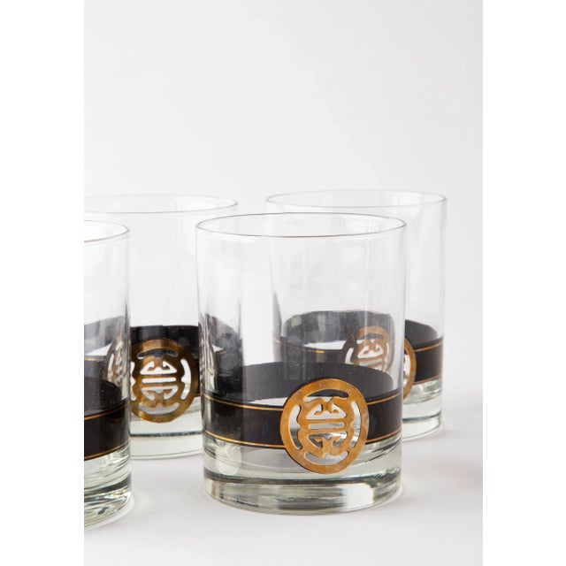 Elevate your barware with this stunning set of lowballs by Cera produced in the 1960’s. This manufacturer predominantly...