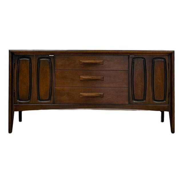 Broyhill Emphasis MCM Credenza Sideboard Rare Vintage Collector Retro Furniture For Sale