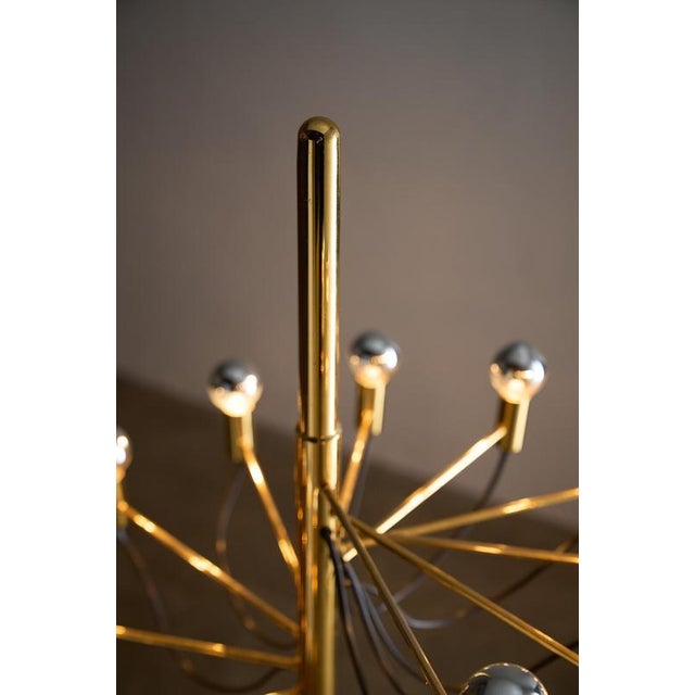 Black Gold Multi-Light Atomic Floor Lamp by Gino Sarfatti, 1970s For Sale - Image 8 of 10