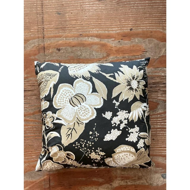 Vintage Schumacher Printed Cotton Floral Cushion For Sale - Image 11 of 12