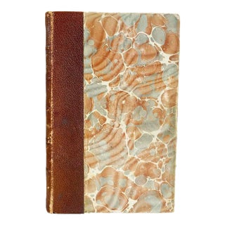 1910s La Dame a l'Oreille de Velours by Marie Anne de Bovet French Book For Sale