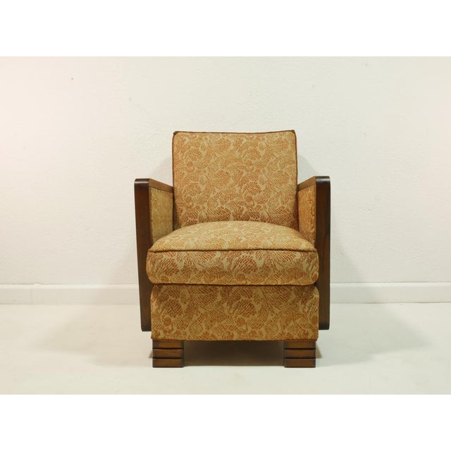 Original vintage armchair from the 1950s – a distinctive piece with clean lines and high-quality materials. This armchair...