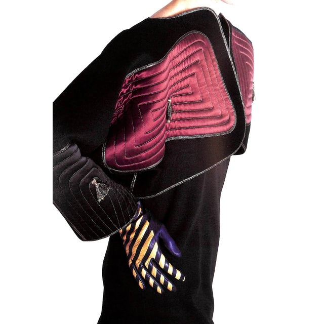 Traditional "Geoffrey Beene" Book 1995 Cullerton, Brenda For Sale - Image 3 of 5