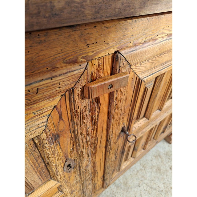 Low Sideboard in Pine, 19th Century For Sale - Image 13 of 18
