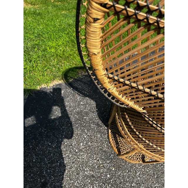 This Pair of Vintage 1970s Boho Wicker and Rattan Peacock Chairs Features High, Dramatic Fan Backs and Hourglass Pedestal Bases. For Sale In Cleveland - Image 6 of 12
