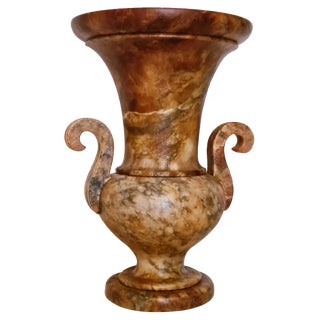 Large Alabaster Medicis Table Lamp, 1930s For Sale