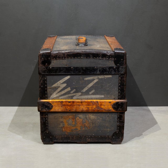 19th C. James Dooley Small Antique Travel Chest/Side Table c.1887 For Sale In San Francisco - Image 6 of 11