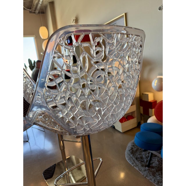 Pair of Marcello Ziliani for Casprini Caprice Adjustable Bar Stools Transparent Swivel Chairs Italy Space Age For Sale - Image 13 of 18